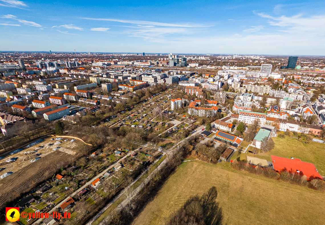 20.02.2023 - der Hachinger Bach zwischen Berg am Laim und Neuperlach